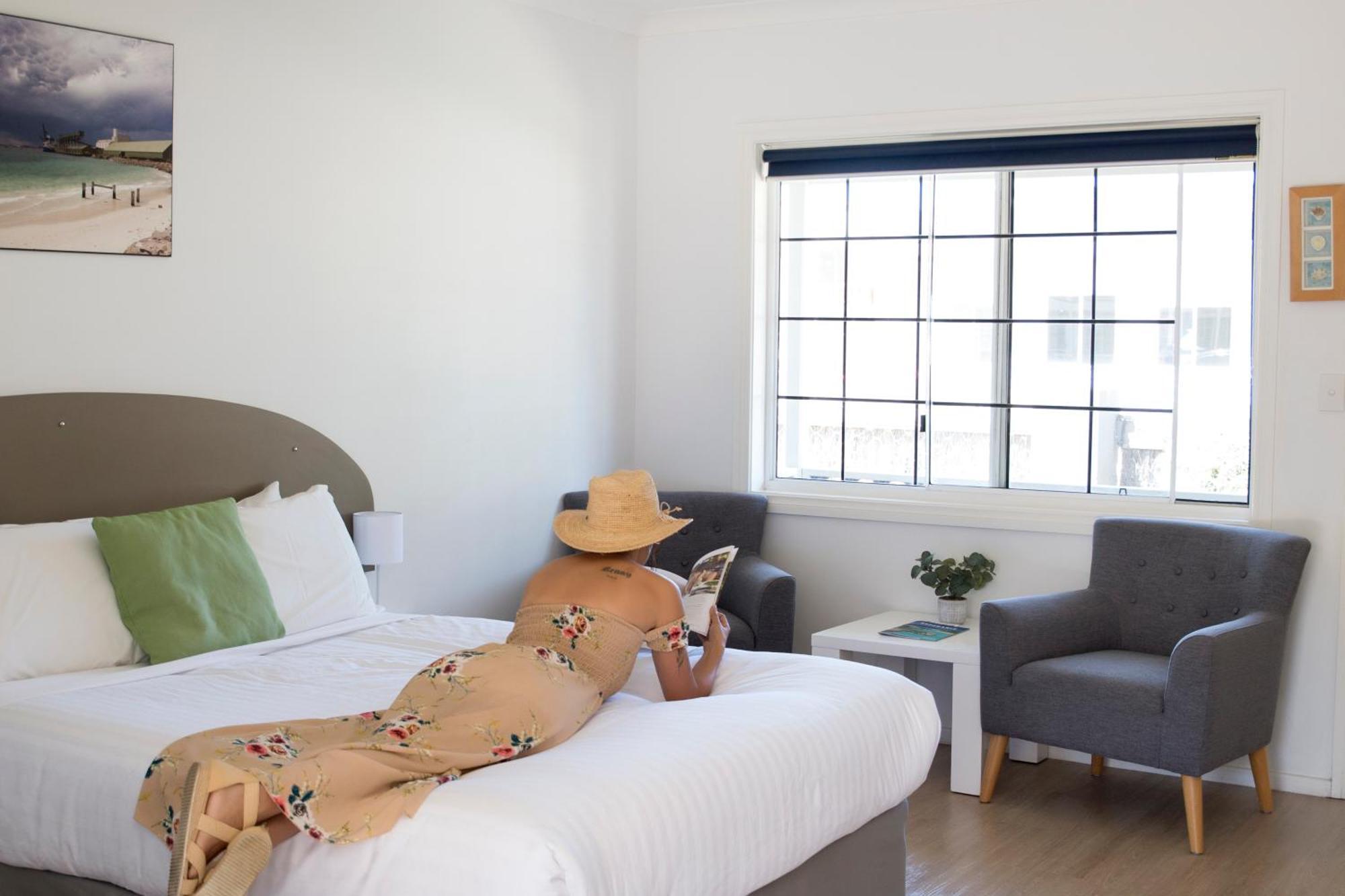 Clearwater Motel Apartments Esperance Kültér fotó