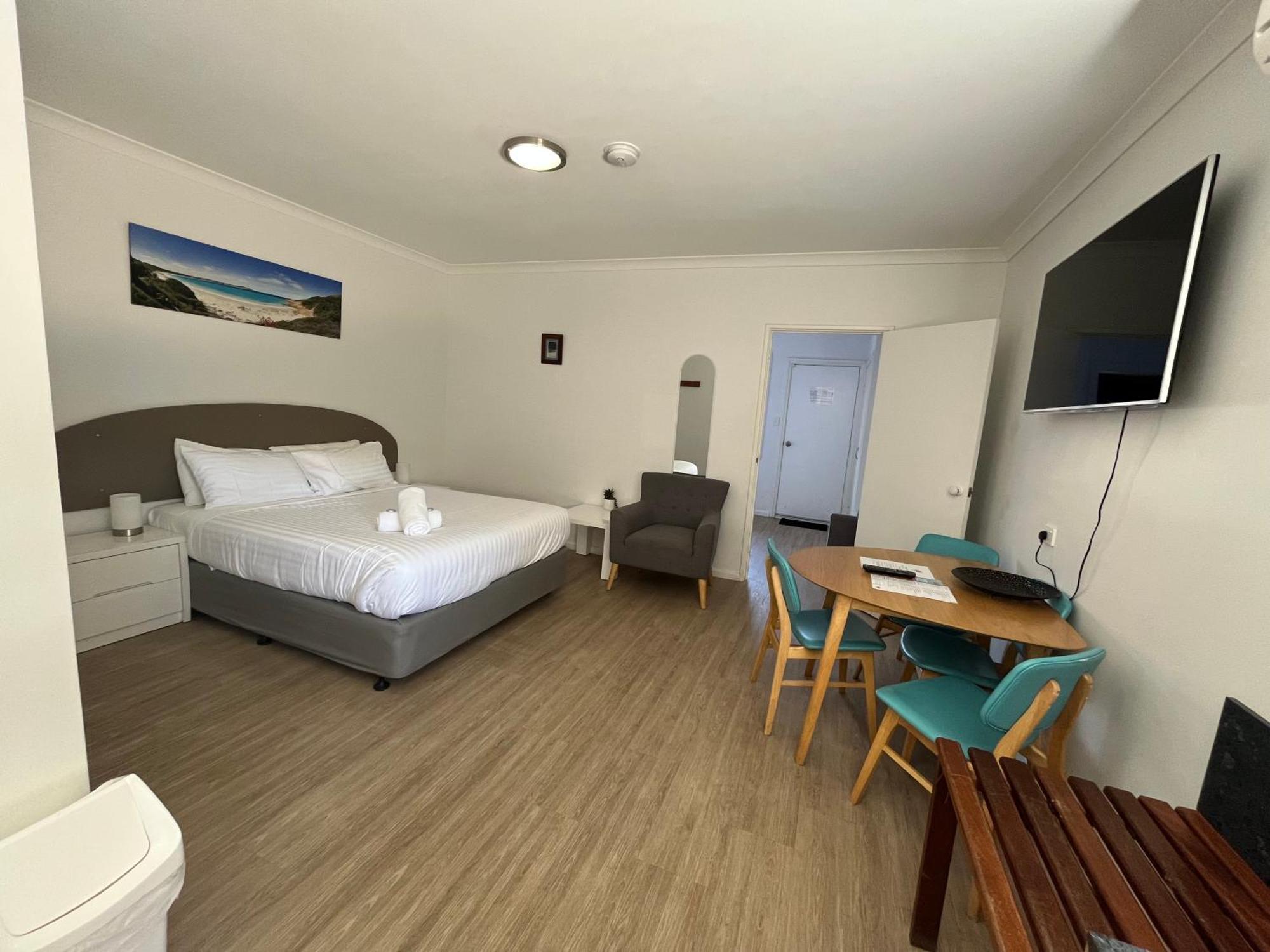 Clearwater Motel Apartments Esperance Kültér fotó